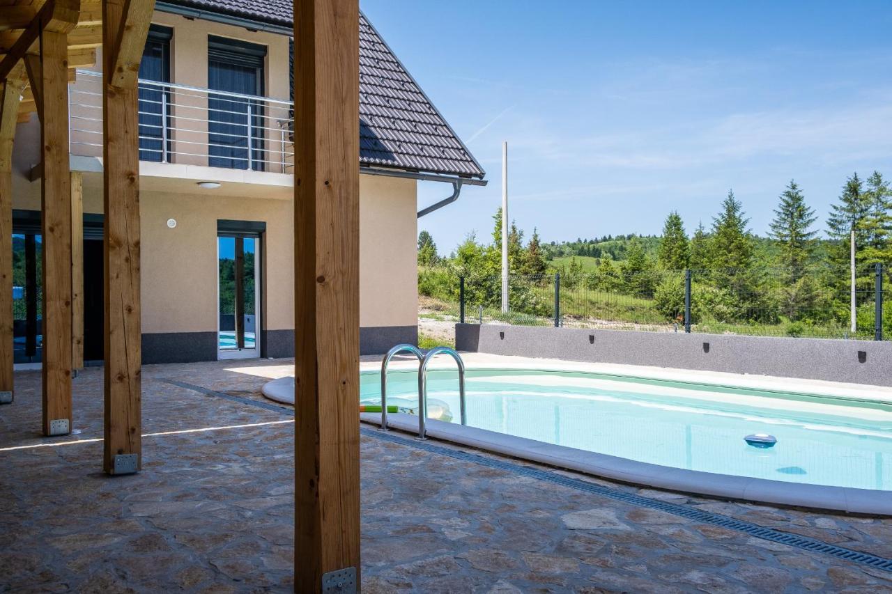 Villa Nesa - Beautiful Guest House At Continental Croatia With Outdoor Swimming Pool, Sauna And 3 Bedrooms Plaški Exteriör bild